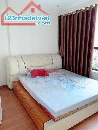 Bán căn hộ Valencia Garden Việt Hưng-Long Biên-61m 2n1wc-full đồ-giá 3.3 tỷ (thương lượng) - 1