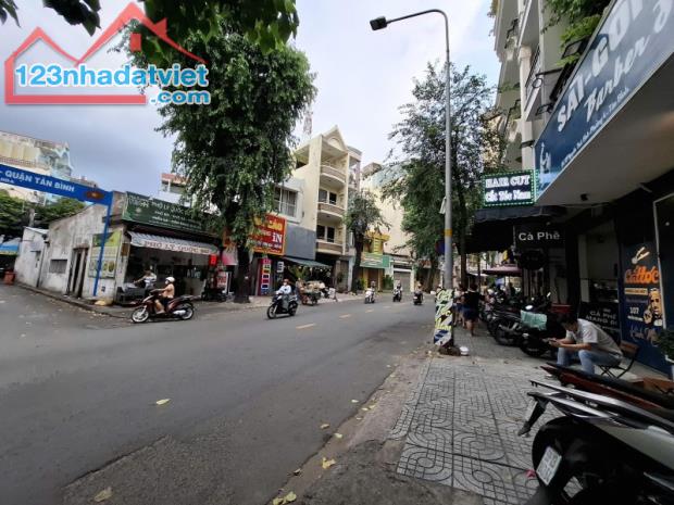 Bán nhà Mặt tiền Nguyễn Thái Bình, F4, ngay  Cộng Hòa - K300, 4.2x11m, 3 tầng, 13.5 tỷ.