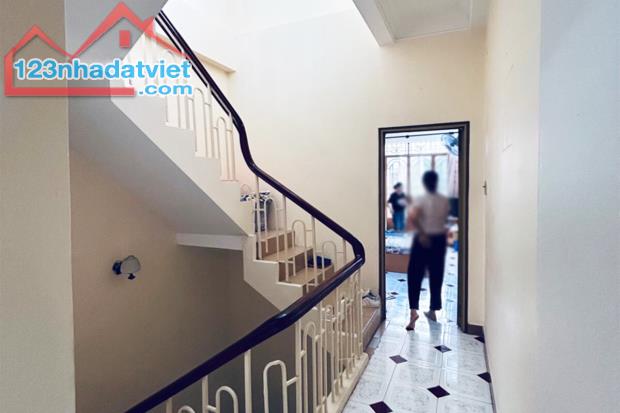 Bán nhà Đặng Văn Ngữ hẻm xe hơi thông Phường 14 Phú Nhuận, 4 Tầng 49m² - 5