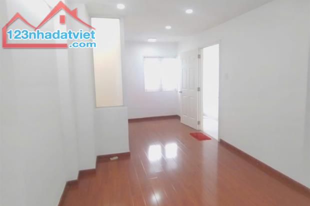 Bán nhà Nguyễn Văn Đậu Phường 5 Bình Thạnh, 46.5m² (4m x 11.6m) 4 Tầng - 5