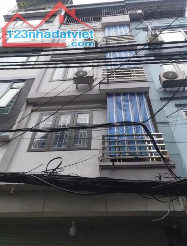 Cho thuê nhà Ở NHÓM 6N, KD ONL, HỘ GĐ nhà ngõ ô tô Lương Khánh Thiện, DT 45m2 - 5tầng -