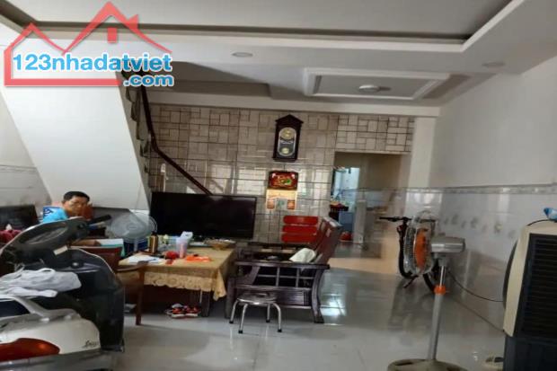 Bán nhà hẻm xe hơi, Đường Số 2, Thủ Đức, 90m², 4.5m x 20m, 4 phòng ngủ
