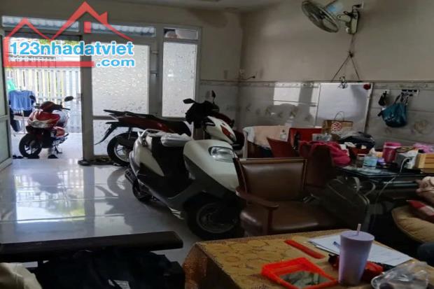 Bán nhà hẻm xe hơi, Đường Số 2, Thủ Đức, 90m², 4.5m x 20m, 4 phòng ngủ - 4
