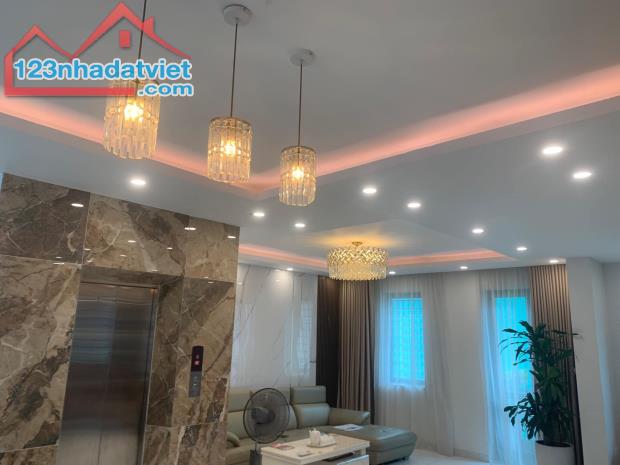 BÁN LIỀN KỀ LUXURY KIẾN HƯNG PHÂN LÔ VỈA HÈ KINH DOANH MẶT TIỀN RỘNG 7M 70M2 GIÁ 17 TỶ HƠN - 3