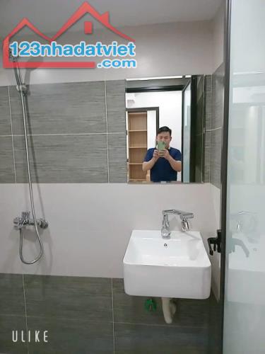 BÁN Nhà C1 Tập Thể Quân Đội Nam Đồng ( 25 Hồ Đắc Di ) DT23/70 :T4: 3.05 tỷ Đống Đa - 3