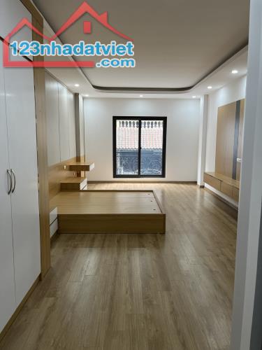 BÁN NHÀ ĐƯỜNG THANH BÌNH – HÀ ĐÔNG 35m2*5T*5 tỷ 5, NHÀ MỚI ĐẸP LONG LANH,NGAY CẦU TRẮNG - 1