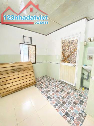 Bán nhà nhỏ 5 tầng, phố tây Bùi Viện, Quận 1, ngang 6m, công nhận 16.1m2, chỉ 2,8 tỷ - 5