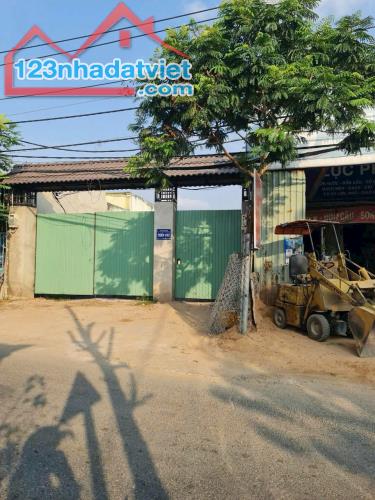 Nhà xưởng dt 528m2 mặt tiền Xuân Thới Thượng 4,Hóc Môn giá 12,9 tỷ