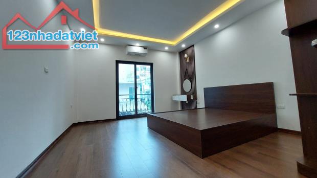 Hàng hiếm nhà đẹp xây mới phố Thanh Bình Hà Đông 33m2 5 tầng MT5.1m giá chỉ 7 tỷ - 2