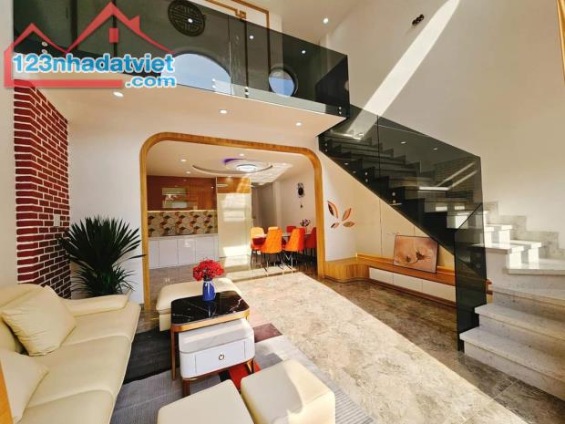 100 m2 nhà thiết kế sang trọng, kiệt Trường Chinh, Cẩm Lệ, Đà Nẵng, chỉ 2 tỷ 850 - 3