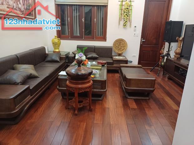 NHÀ ĐẸP Ở NGAY FULL NỘI THẤT DT:62m2x5T, MT:5,2m, GÍA:7,5tỷ. - 3