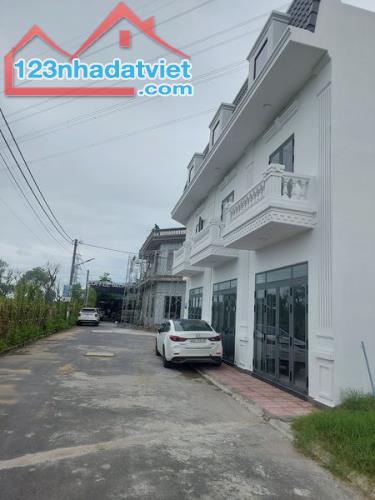 Khu dân cư Thân Cửu Nghĩa bán nhà mới xây 1 trệt 1 lầu 183m2 - 2