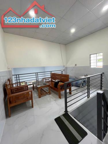 Nhà sổ riêng hoàn công giá ngộp 2.05 tỷ/70m2, đường thông - 3