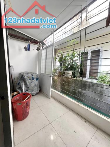 Bán Nhà Hương Viên 20M x 4T Chỉ 3,68 Tỷ. 50M ra phố, full nội thất - 3