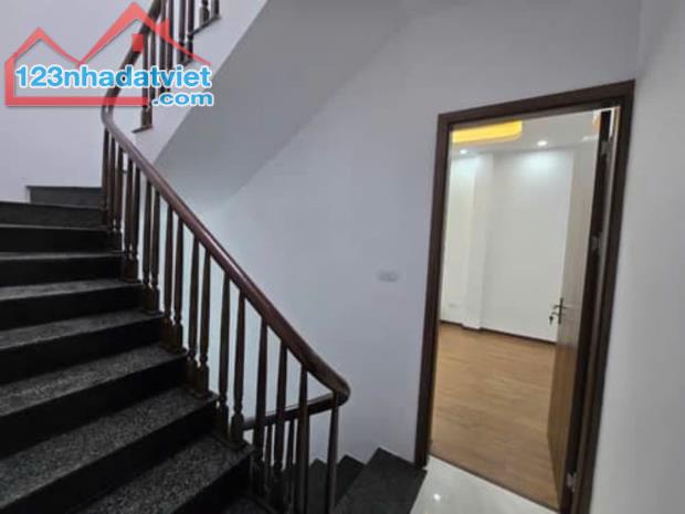 Bán Nhà Mỹ Đình Lô Góc Siêu Phẩm 51m², Mặt Tiền 5.8m - 9 Tỷ Full Nội Thất Sổ Đẹp Dân Trí - 3