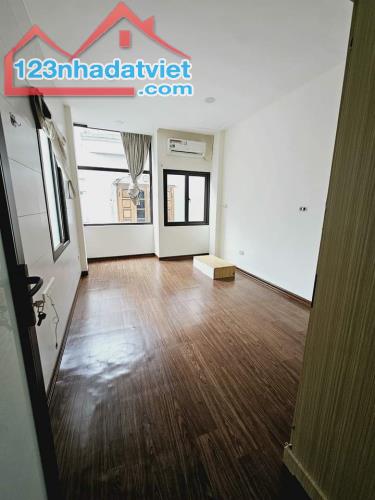 BÁN NHÀ QUANG TRUNG HÀ ĐÔNG, NGÃ TƯ VĂN PHÚ, 40m2 x 4T, 6.8 TỶ, DÂN XÂY, 2 THOÁNG - 2