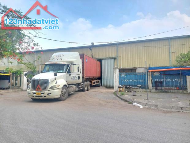 Cho thuê 525m kho xưởng khu vực Phú Diễn, container ra vào, giá 90k/m - 3