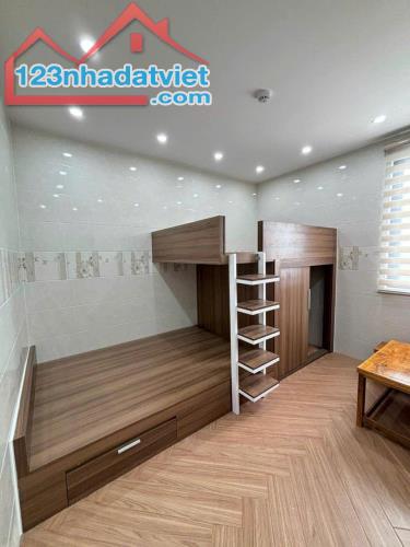 CHO THUÊ MINIHOUSE MỚI XÂY ĐƯỜNG SỐ 4 NVC FULL NỘI THẤT - 1