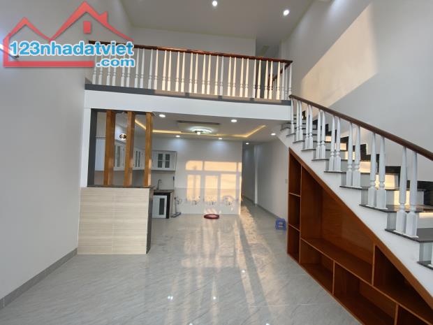 Bán Nhà mới Xây Diện Tích 90m2 . Có Hoàn Công - 3