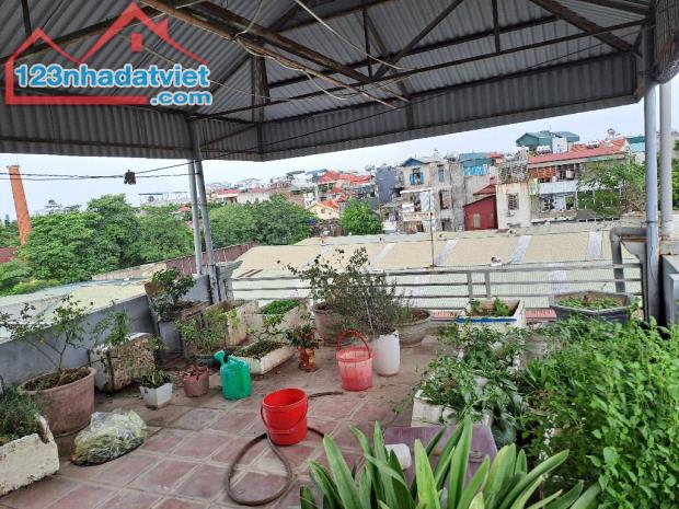 Bán nhà Ô Cách, Long Biên, 4 tầng, 98m2, Ngõ Thông, ô tô tránh, kinh doanh tốt. - 4