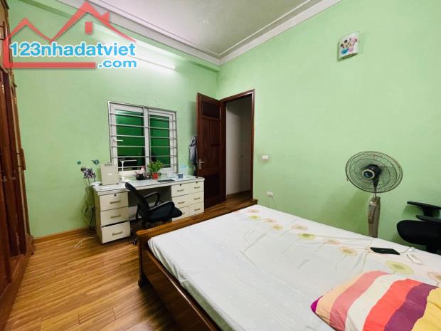 Bán nhà Mỹ Đình. 6T x 54m. mt 6.4m. Sđcc, ngõ nông. 13,2 tỷ. 0974687037 - 2