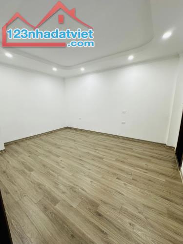 [ Bán Nhà ] Trung Kính, 75m2 x 8 tầng, 33.5 tỷ Cầu Giấy, Ô TÔ TRÁNH - VỈA HÈ KINH DOANH - 2