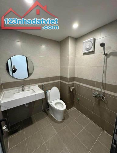 Bán nhà ngõ 639 Hoàng Hoa Thám - 38m2 xây mới tinh 5 Tầng - Ngõ rộng, đẹp, gần ô tô! - 3