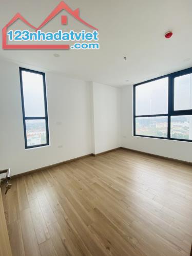 Bán căn chung cư VCI toà A diện tích 68.3m2 . lh 0855974289 - 2