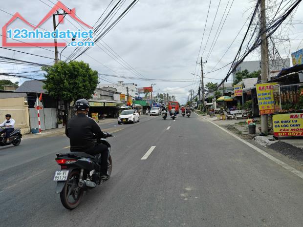 Cho thuê nhà và kho Quốc lộ 91 - Bình Đức Long Xuyên An Giang