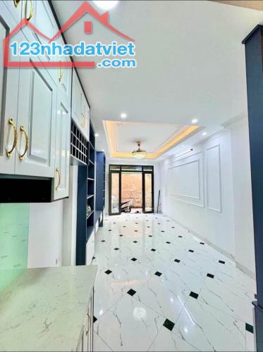 Chỉ 2.5 tỷ mua ngay nhà La Phù 5 Tầng, 4 phòng, chỉ 20m đường ô tô đỗ, kinh doanh - 2