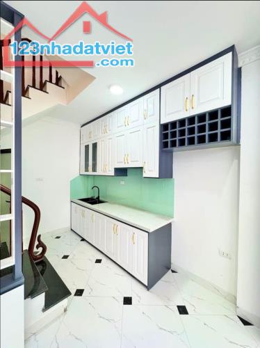 Chỉ 2.5 tỷ mua ngay nhà La Phù 5 Tầng, 4 phòng, chỉ 20m đường ô tô đỗ, kinh doanh - 3