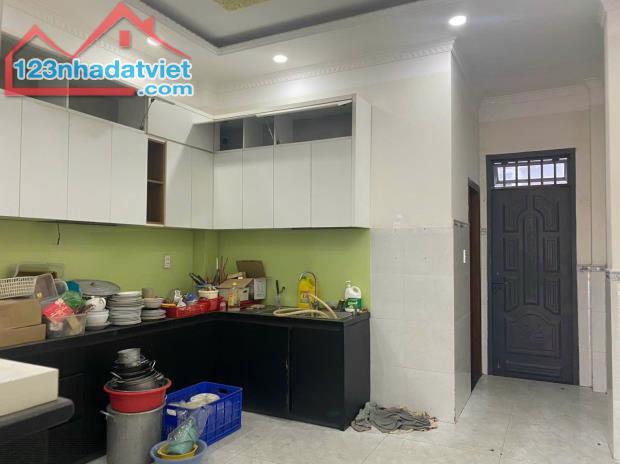 Nhà mặt tiền kinh doanh shophouse Phú Mỹ Hiệp gần trung tâm y tế Dĩ An, 1221 Dĩ An - 3