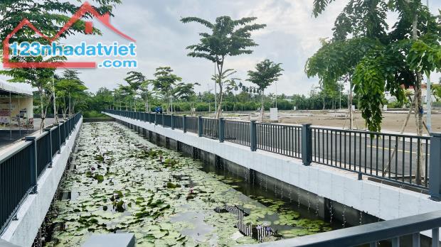 Cần bán lô đất 125m2 nằm trên mặt tiền đường vào cổng chính sân bay Long Thành