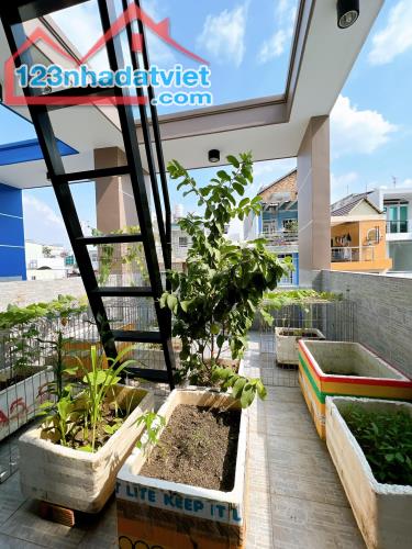 BÁN NHÀ MẶT TIỀN ĐƯỜNG SỐ CHÍNH CHỦ 45M2 QUẬN 4 - NHỈNH 8 TỶ TL..\ - 3