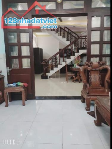 Bán nhà: Gần chợ Linh Xuân, đường số 5, Thủ Đức, 134m2, chỉ 5.3 tỷ