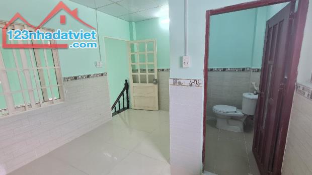 Bán nhà hẻm Nguyễn Thị Thập 44m2 Giá 4 tỷ - 2