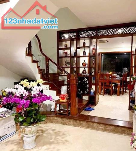 Thua lỗ CK bán Gấp nhà liền kề khu Mỗ Lao gần chợ Mỗ Lao 58m2 chỉ 9.48 tỷ. LH 0989.62.6116 - 2