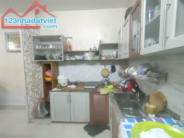 Nhà Trần Văn Đang quận 3 DT 40m2 ,2 tầng ,nhỉnh 4ty - 2