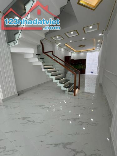 Bán nhà MT đường Số 25A, 4 x 20m, 3.5 tấm, giá 11 tỷ. khu Tên Lửa - 1