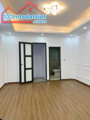 Bán nhà Dương Lâm, Văn Quán - vài bước ra ô tô - 30m2x4 tầng - chỉ hơn 6 tỷ - 1