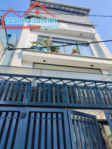 NHÀ NGANG 5.7M GẦN ĐƯỜNG NGUYỄN CHẾ NGHĨA 68.4 M2 CHỈ CÓ 9 TỶ. QUẬN 8