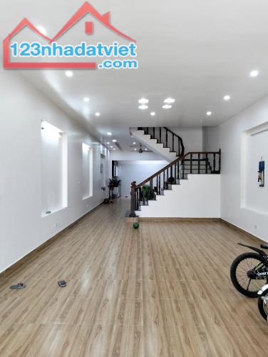 Bán Nhà Liền Kề KĐT Vân Canh Hud 6.9 Cạnh Trịnh Văn Bô kéo dài 110m2*4,5 Tầng. Chỉ 20 tỷ.