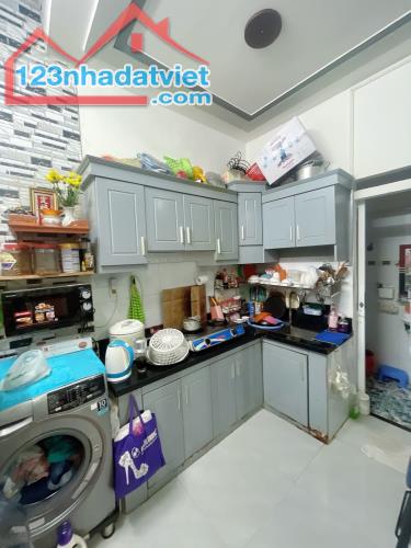 NGAY CÔNG TY MERCEDES - BÁN NHÀ 2 TẦNG ĐƯỜNG SỐ 19 P8 QUẬN GÒ VẤP - 2
