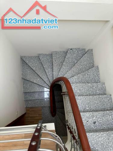 Bán nhà Nguyễn Văn Lộc - trung tâm Hà Đông - khu vực hiếm nhà bán - tiện ích khu - phố vip - 3