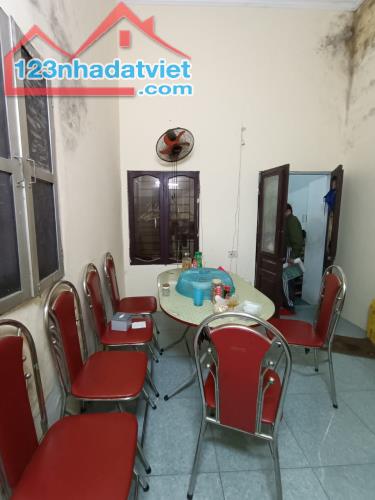 Bán nhà mặt phố Đinh Tiên Hoàng-DT 109 m2 x 2 tầng.MT 4m.ĐỐI DIỆN CẦU THÊ HÚC. - 1