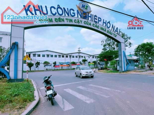 Cho thuê xưởng sản xuất mới 100% trong KCN Hố Nai Trảng Bom, 1.5 ha, giá thuê 1 tỷ 368