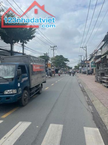 NHÀ 205M2 MẶT TIỀN KINH DOANH BÌNH LONG SẦM UẤT, KẾ BÊN CÔNG VIÊN TƯƠNG LAI