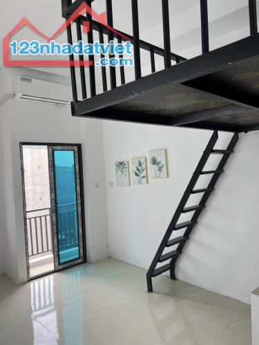 Bán nhà phân lô phố Lạc Trung, 65m2 x 7Tầng, Thang máy, lô góc, doanh thu 900/năm, giá 13, - 4