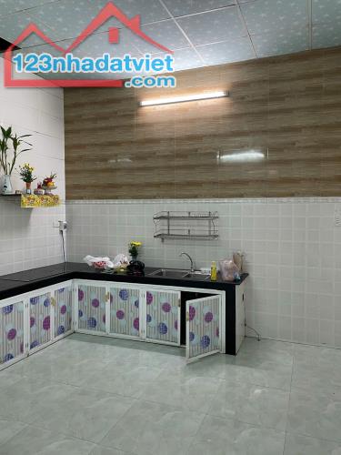 Bán nhà Mt đường Nguyễn Khoa Chiêm - Cẩm Lệ DT 110m2 giá 3ty8 có bớt LH 0942992361 - 1