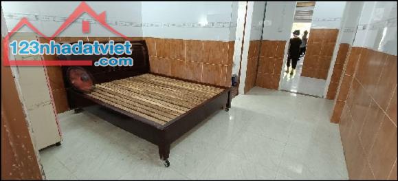 BÁN NHÀ: GẦN CẦU VƯỢT LINH XUÂN, THỦ ĐỨC, HẺM XE TẢI , 68m2, CHỈ 4.3 TỶ - 2